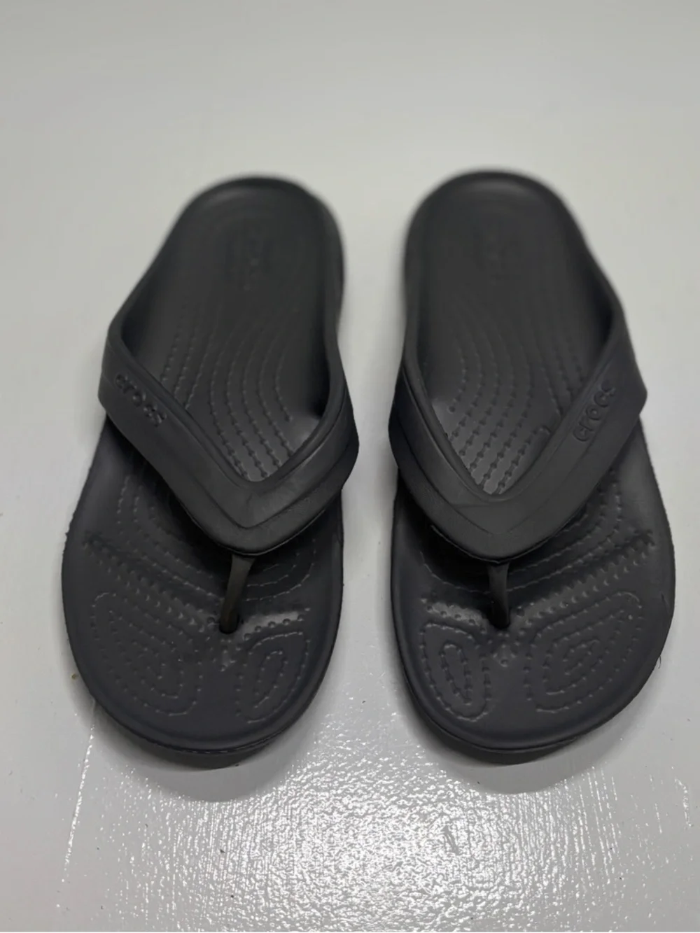 Crocs Kids Classic Flip Flops Black Size J1 Youth 1 Lightweight Sandals